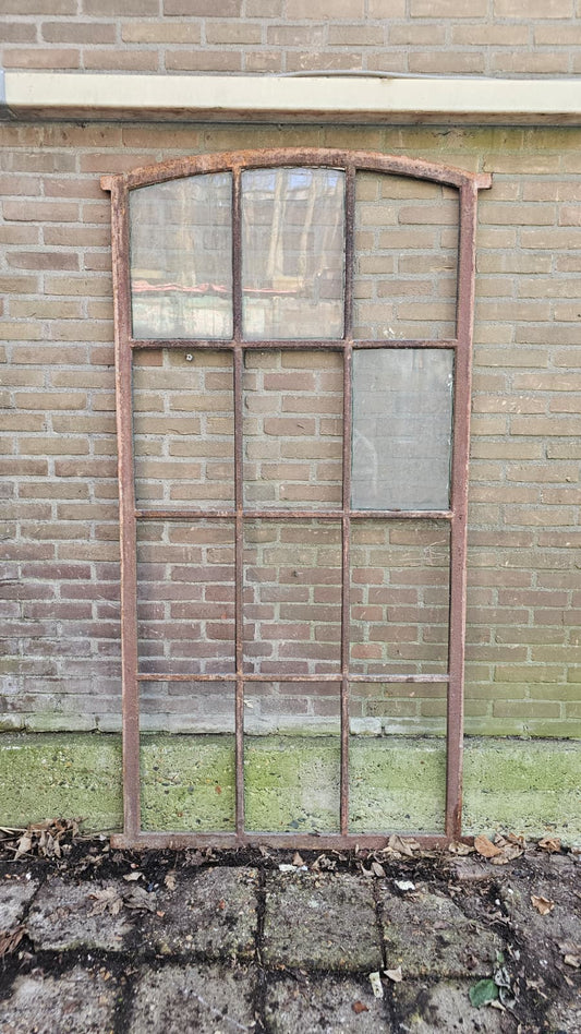 Grote gietijzeren raamspiegel van 200 x 100 cm, gemaakt van een oud raam en handgemaakt door RensCreates.